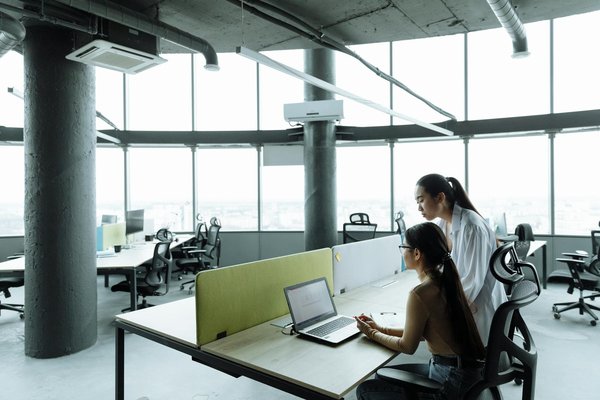 Comment instaurer un climat de confiance entre les équipes pour favoriser la collaboration ?